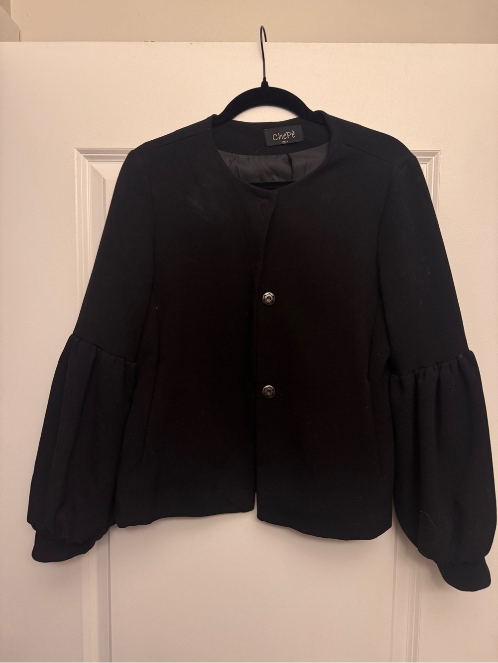Black Puff-Sleeve Jacket